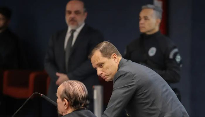  Mauro Cid passa por audiência no STF e retira tornozeleira eletrônica 